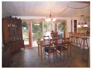 231 Paradise Dr, Export, PA 15632 photo 4