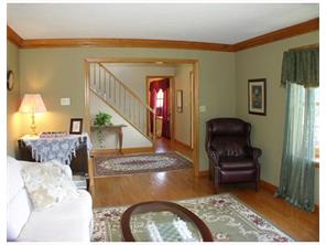 207 Warren, Warrendale, PA 15086 photo 8