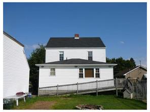 1107 Nesbit St, Vandergrift, PA 15690 photo 2