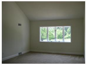 14 Dooley St, Eighty Four, PA 15330 photo 4
