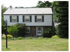 12889 Deborah Dr, Irwin, PA 15642 photo 1