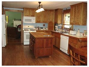 963 Sugar Run Rd, Eighty Four, PA 15330 photo 3