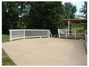963 Sugar Run Rd, Eighty Four, PA 15330 photo 11