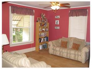 301 Walnut St, Irwin, PA 15642 photo 5
