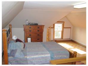 301 Walnut St, Irwin, PA 15642 photo 8