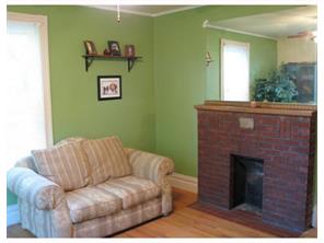 301 Walnut St, Irwin, PA 15642 photo 4