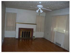646 Cherokee, Irwin, PA 15642 photo 3