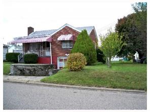 1032 Walnut St, Monaca, PA 15061 photo 2