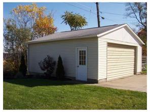1237 Bickerton Dr, Clairton, PA 15025 photo 2