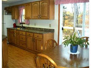 107 Eakin Dr, Beaver, PA 15009 photo 4