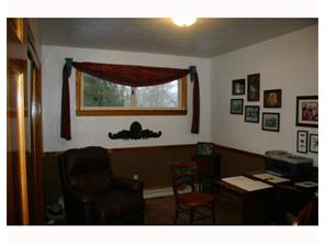 2871 Short Ct, Export, PA 15632 photo 8