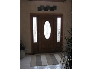 203 Arrowhead Ln, Eighty Four, PA 15330 photo 3