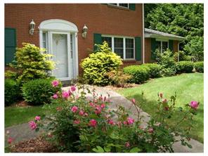 2376 Flagstaff, Export, PA 15632 photo 2