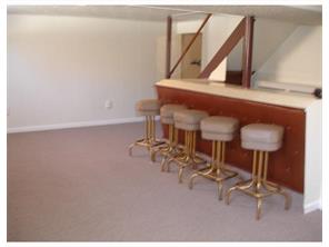 276 Burch Dr, Coraopolis, PA 15108 photo 6