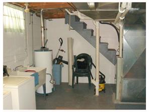 3163 Claudia St, Export, PA 15632 photo 12