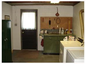 3163 Claudia St, Export, PA 15632 photo 11