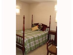 3163 Claudia St, Export, PA 15632 photo 8