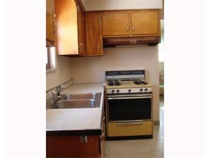 3163 Claudia St, Export, PA 15632 photo 5