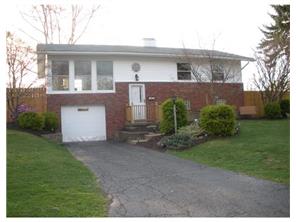 175 Maple Dr, Beaver, PA 15009 photo 1