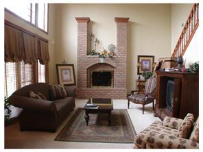 9841 Fox Chase Dr, Irwin, PA 15642 photo 9
