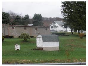 1275 Hancock Ave, Vandergrift, PA 15690 photo 9
