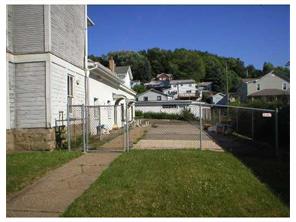 423 N Second St, Apollo, PA 15613 photo 8