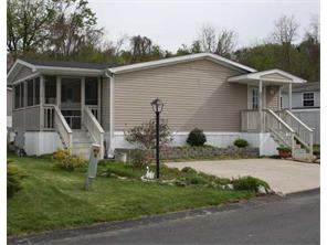 133 Eagle Pointe Dr, New Eagle, PA 15067 photo 1