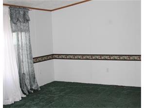 133 Eagle Pointe Dr, New Eagle, PA 15067 photo 3