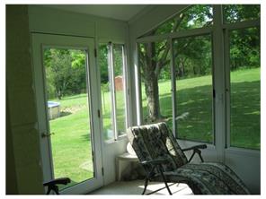 118 Clover Dr, Monaca, PA 15061 photo 4