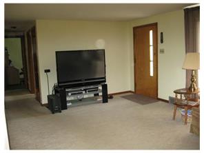 118 Clover Dr, Monaca, PA 15061 photo 13