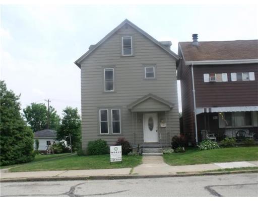 17 Broadway, Irwin, PA 15642 photo 1