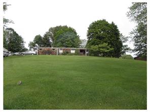 237 Rainey Rd, Eighty Four, PA 15330 photo 2
