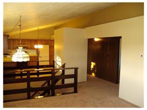 1396 Dime Rd, Vandergrift, PA 15690 photo 4