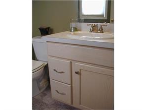 13240 St Clair Dr, Irwin, PA 15642 photo 11