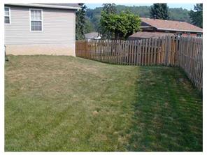 13240 St Clair Dr, Irwin, PA 15642 photo 16