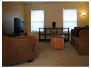 13240 St Clair Dr, Irwin, PA 15642 photo 8