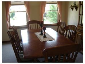 207 Chris Dr, Irwin, PA 15642 photo 2