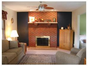 207 Chris Dr, Irwin, PA 15642 photo 4