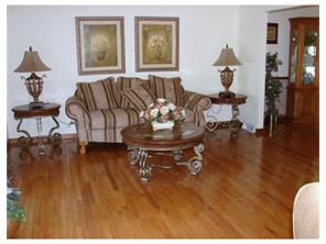 1492 Cathell Rd, Pittsburgh, PA 15236 photo 4