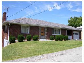 180 Cherry Ln, Irwin, PA 15642 photo 1