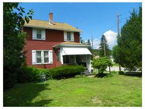 328 E Fourth St, Derry, PA 15627 photo 8