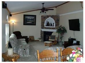 438 Chapeldale Dr, Apollo, PA 15613 photo 3