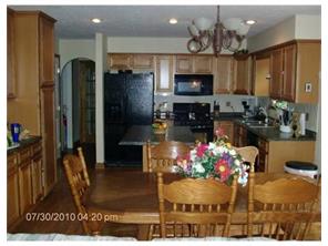 438 Chapeldale Dr, Apollo, PA 15613 photo 2