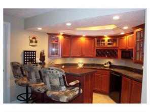 4002 Fredericksburg Ct, Export, PA 15632 photo 11