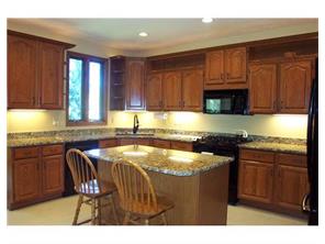 4002 Fredericksburg Ct, Export, PA 15632 photo 15
