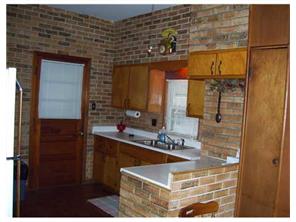 110 Sumner Ave, Vandergrift, PA 15690 photo 8