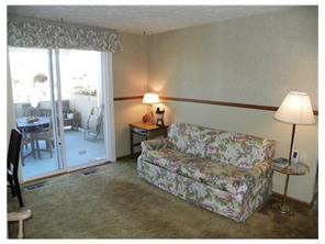 205 Farmbrook Dr, Greensburg, PA 15601 photo 5