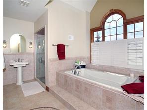 2017 Ginoria Ct, Export, PA 15632 photo 16