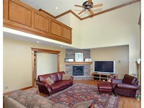 2017 Ginoria Ct, Export, PA 15632 photo 8