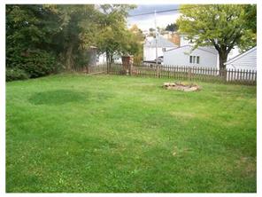 914 Gary Ave, Clairton, PA 15025 photo 5